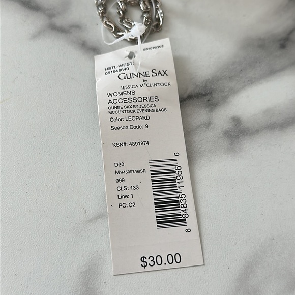 New- Gunne Sax- by Jessica McClintock - Picture 8 of 17